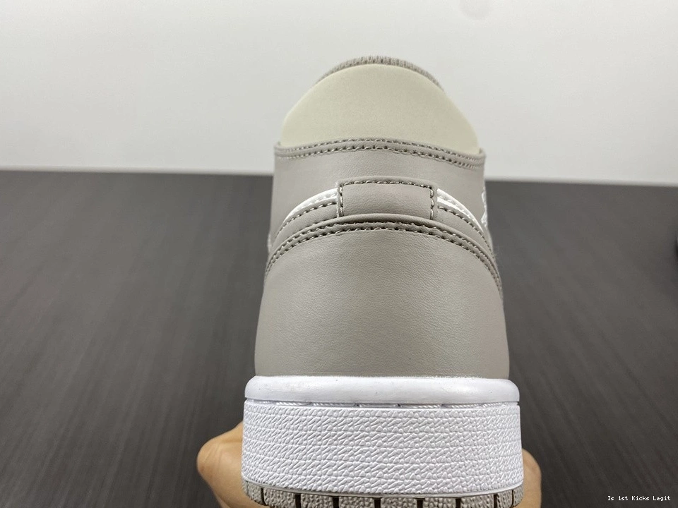 554724-082 - Jordan 1 Mid Linen 1027